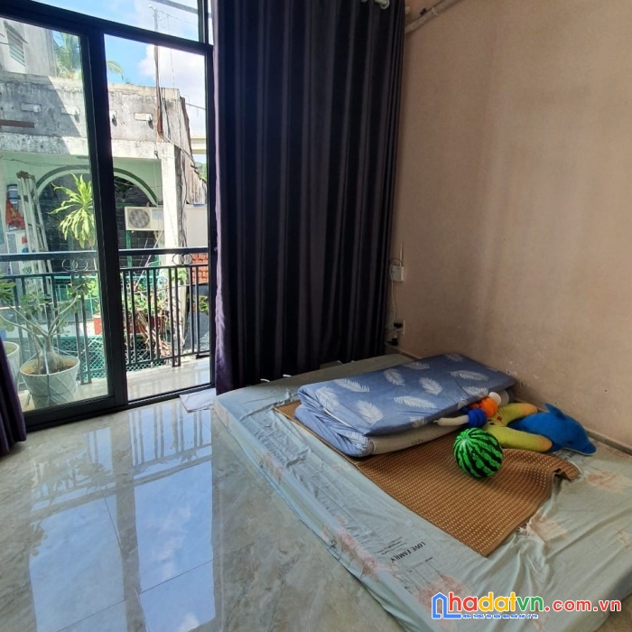 Đỏi chỗ ở cần bán nhà-gấp