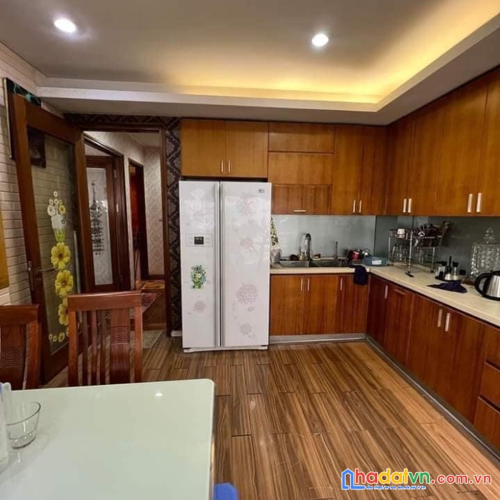 Cho thuê nhà phân lô #khúc_thừa_dụ, cg 58m2. ngõ xe tải. 6 ngủ. mt rộng. giá hợp lý 0345781138
