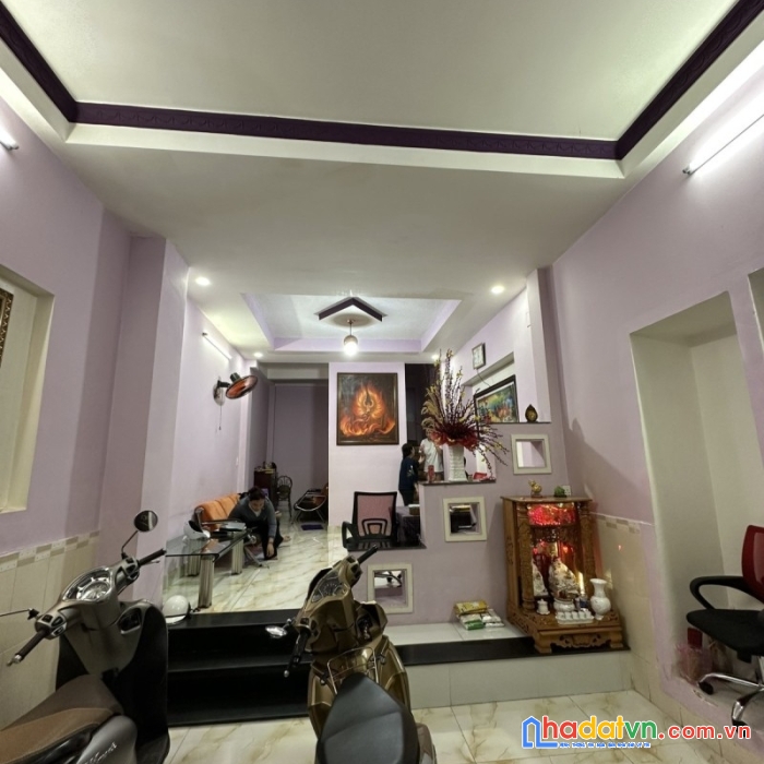 Bán nhà hxh đường tân hương, tân phú 3 tầng, 50m2  chỉ nhỉnh 6 tỷ