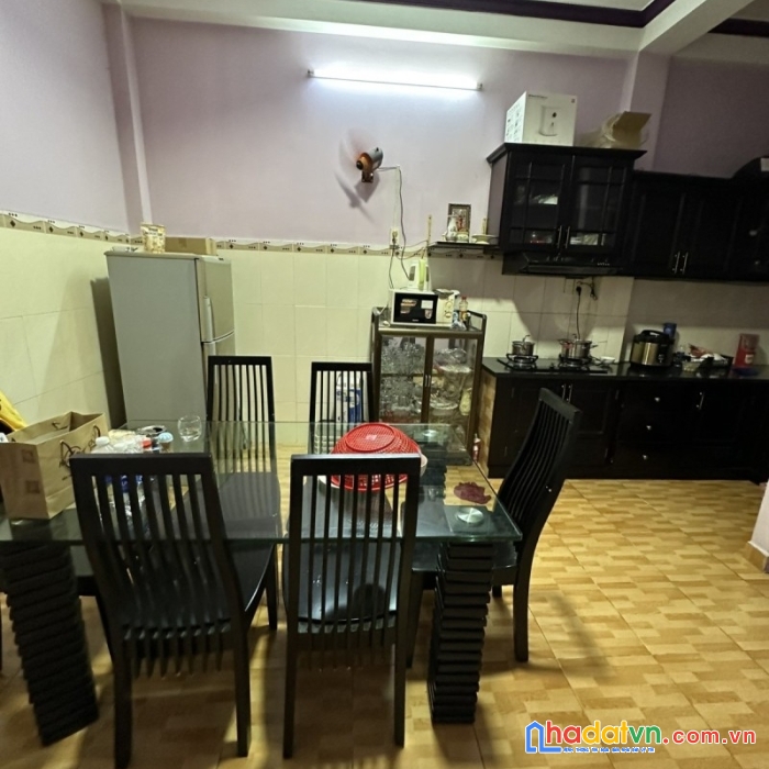 Bán nhà hxh đường tân hương, tân phú 3 tầng, 50m2  chỉ nhỉnh 6 tỷ