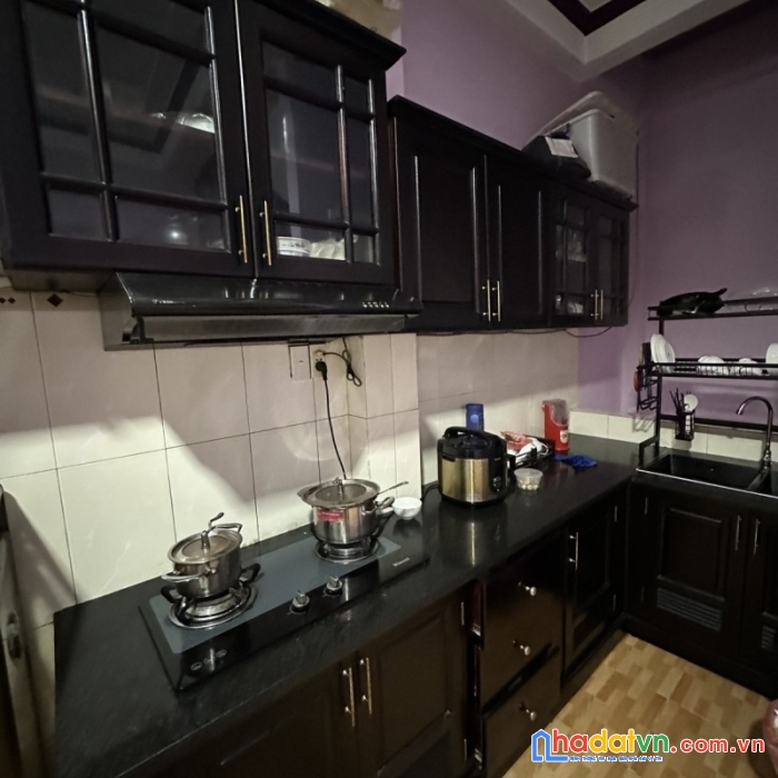 Bán nhà hxh đường tân hương, tân phú 3 tầng, 50m2  chỉ nhỉnh 6 tỷ
