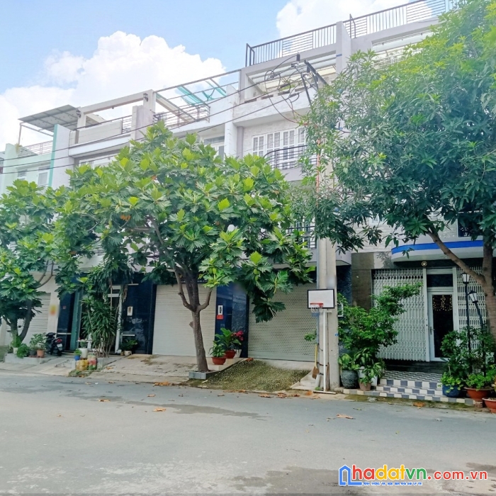 Nhà bán 4 tầng đường 12m kdc t 30 xã bình hưng - bình chánh