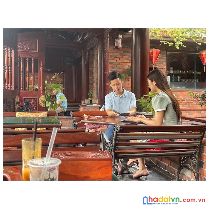 Bán siêu biệt thư đẳng cấp nhất trâu quỳ 100% gỗ quý 260m2 kinh doanh vip.0982852808