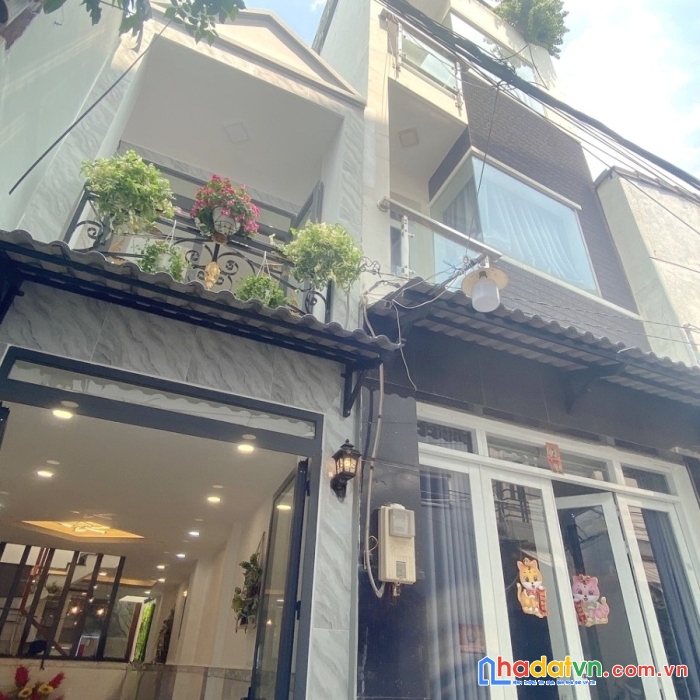 Nhà mới 2 tầng âu dương lân phường 3 quận 8 - 4 tỷ5