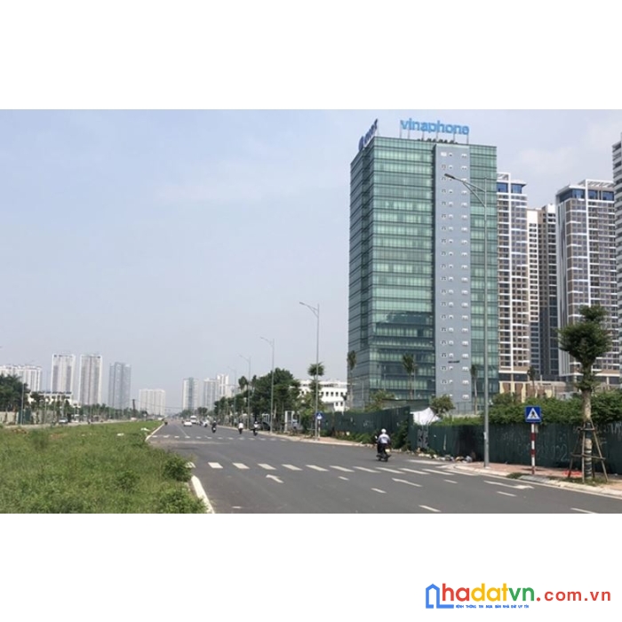 Bán nhà phân lô, ô tô tránh đỗ nguyễn văn huyên cầu giấy 70m 5 tầng 17.2 tỷ