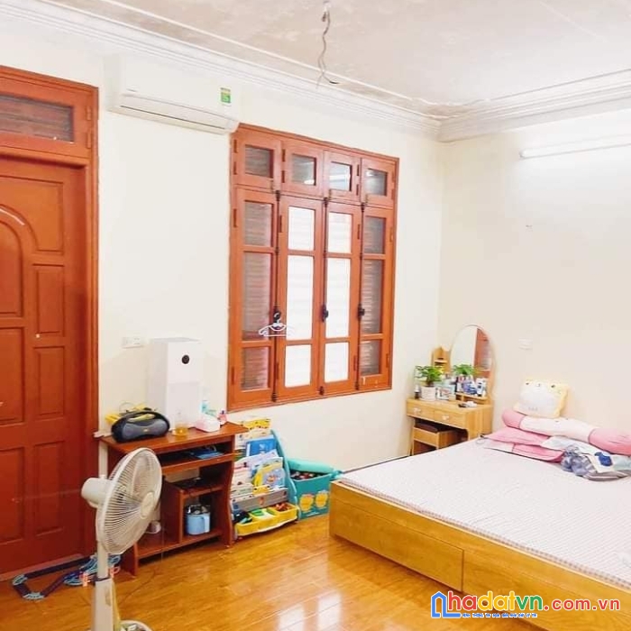 Bán nhà 5 tầng - trung tâm quận đống đa - mặt tiền rộng - lô góc 3 mặt thoáng vĩnh viễn - cách ôtô