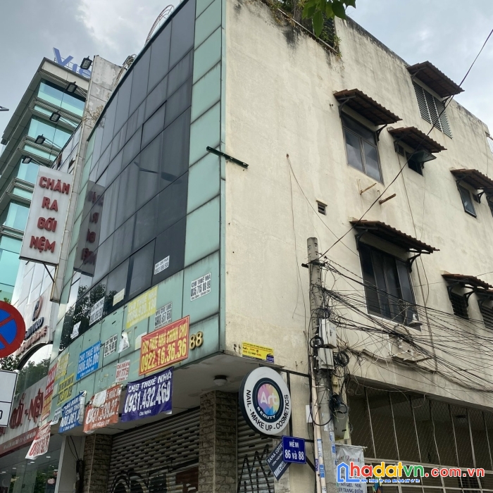 Cho thuê góc 2mt 88 nguyễn văn trỗi, p8, phú nhuận
