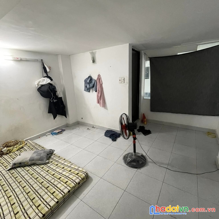 Bán gấp nhà 3 tầng - hẻm oto đổ cửa - gần 90m2 - nguyễn sơn,tân phú - nhỉnh 6 tỷ