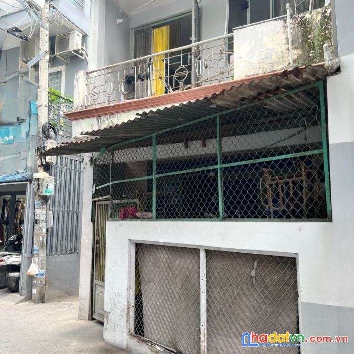 Nhà góc 2 tầng hẻm thẳng đường dương bá trạc p1q8 - giá 3.69 tỷ