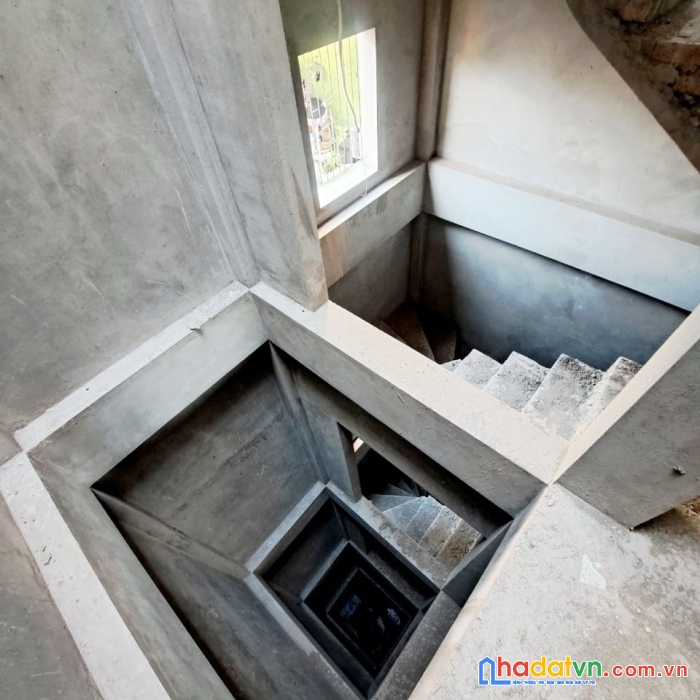 Bán nhà mới, ngõ ô tô tránh & đỗ, đội cấn ba đình 45m 6 tầng 8.5 tỷ
