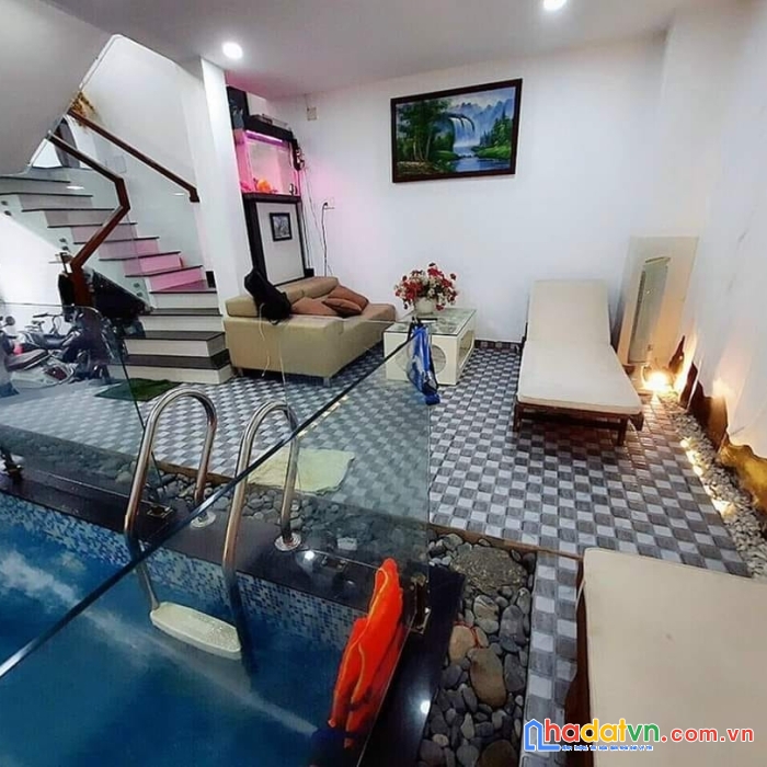 Bán nhà biệt thự phố lãnh binh thăng quận 11, ngang 5.6m, dtsd 301 m2, nhĩnh 11 tỷ.