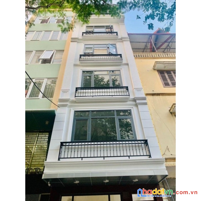Cho thuê nhà cv #nghĩa_đô, ngõ xe tải. ô tô đỗ cửa 24/7. 50m2. 4 ngủ. 15 tr/tháng 0345781138