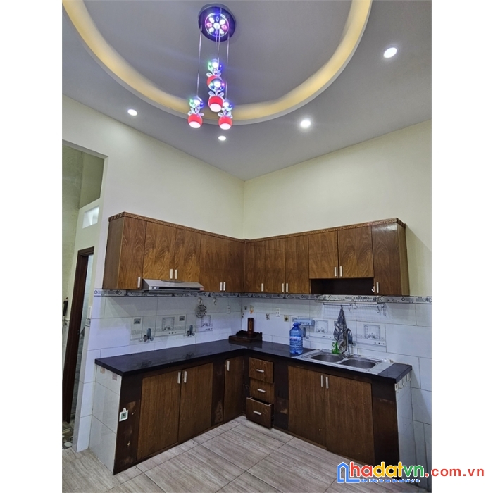 Chỉ 4.4 tỷ hẻm xe hơi  48m2 4 tầng btct sân thượng 4pn lớn, chiến lược, bình trị đông, quận bình