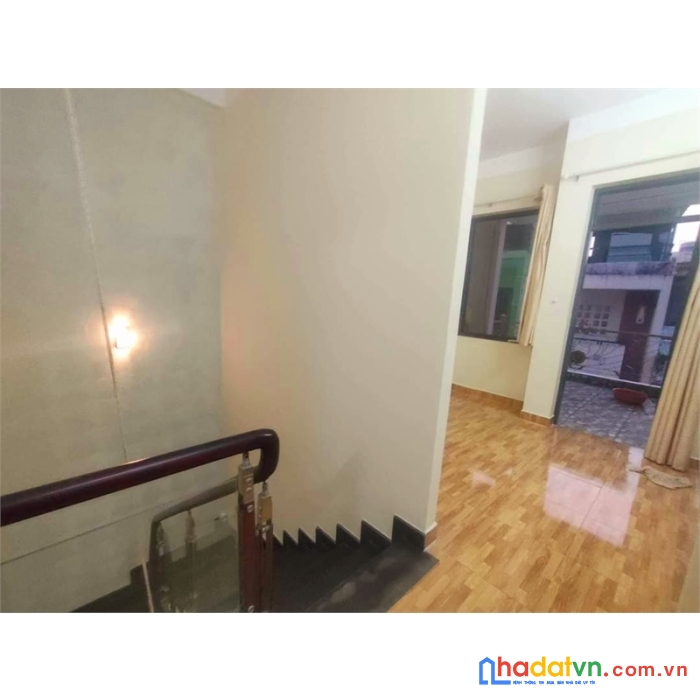 Chỉ 4.4 tỷ hẻm xe hơi  48m2 4 tầng btct sân thượng 4pn lớn, chiến lược, bình trị đông, quận bình