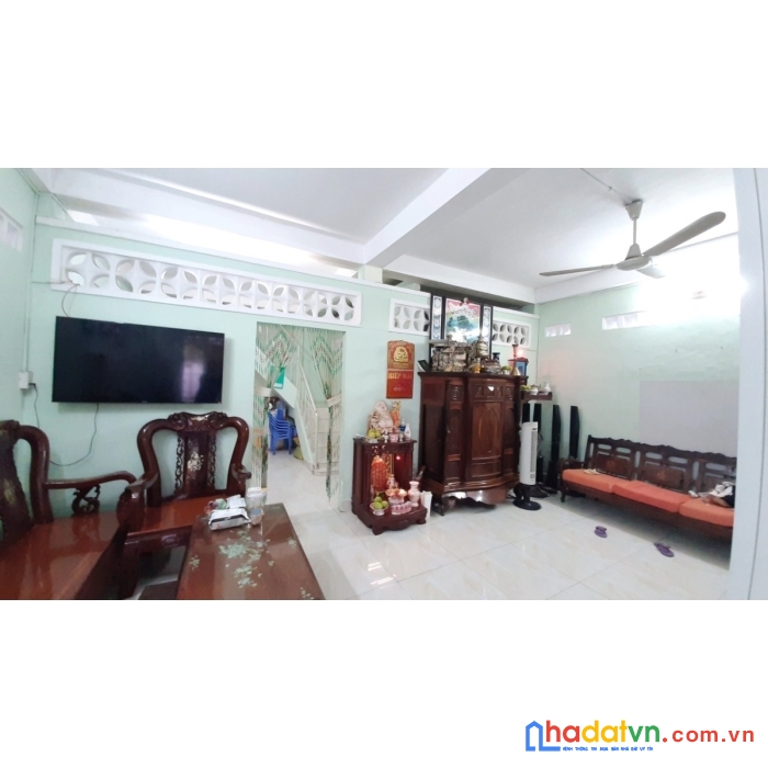 Nhà căn góc 2 mặt hẻm đường ba đình p8q8. giá 7,5 tỷ tl