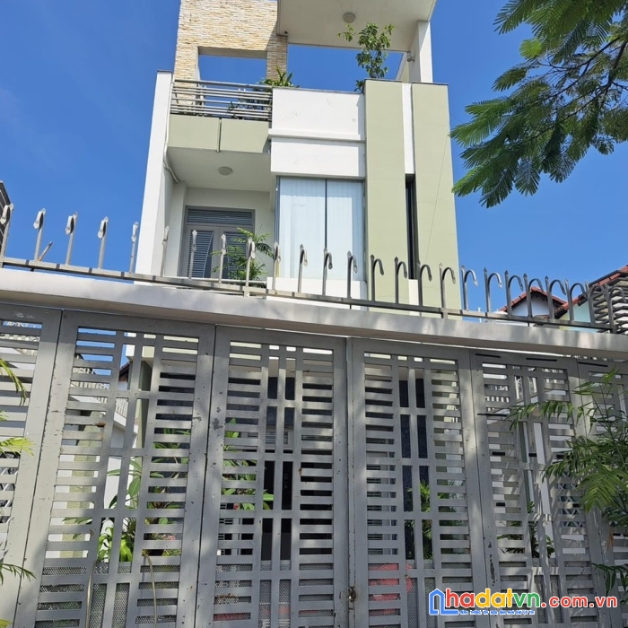 Bán nhà mtkd huỳnh tấn phát. dt 150m2. ngang 5m. chỉ 11.9 tỷ. tốt nhất khu vực