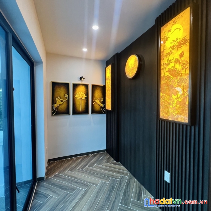 3.bán nhà độc lập 4 tầng mới đẹp ngay ngã 4 cơ điện