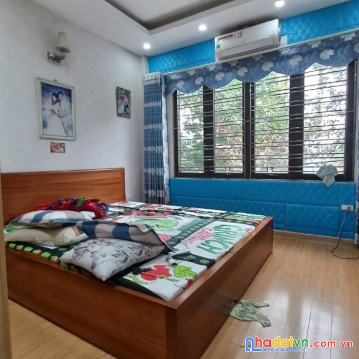 Cho thuê nhà #chùa_láng, 50m2. 4 ngủ. full đồ. 15 tr/tháng 0345781138