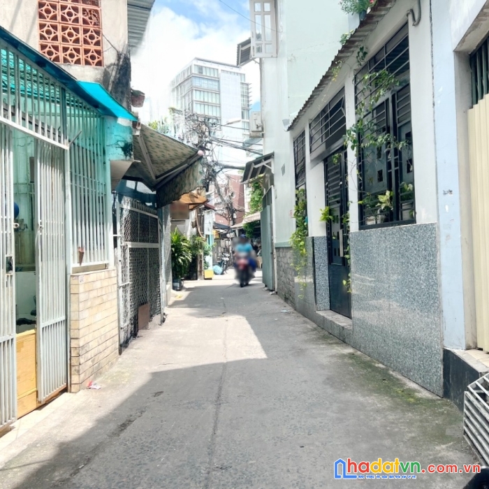 Nhà góc đẹp mặt tiền hẻm dương bá trạc p1q8 giá 3tỷ690