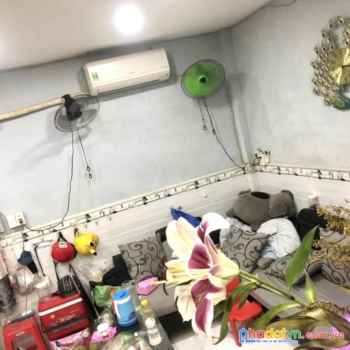 Bán nhà hẻm 2 tầng - gần 30m2 - nguyễn hữu tiến,tân phú - nhỉnh 2 tỷ