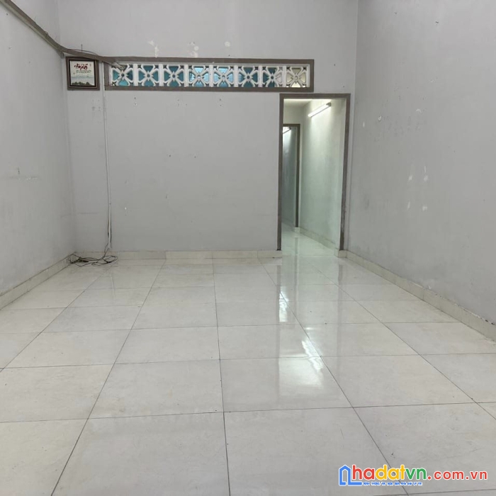 Tt gò vấp p8, ngay cv làng hoa hẻm 3m gần mặt tiền, dt 68m2, 2pn, hẻm nhựa sạch sẽ an ninh, sổ