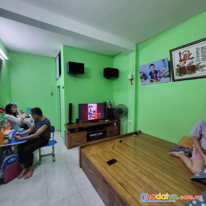 Bán nhà phan đình giót 30m2 2t chỉ hơn 2tỷ lô góc ô tô kinh doanh