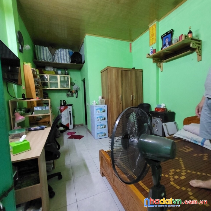 Bán nhà phan đình giót 30m2 2t chỉ hơn 2tỷ lô góc ô tô kinh doanh