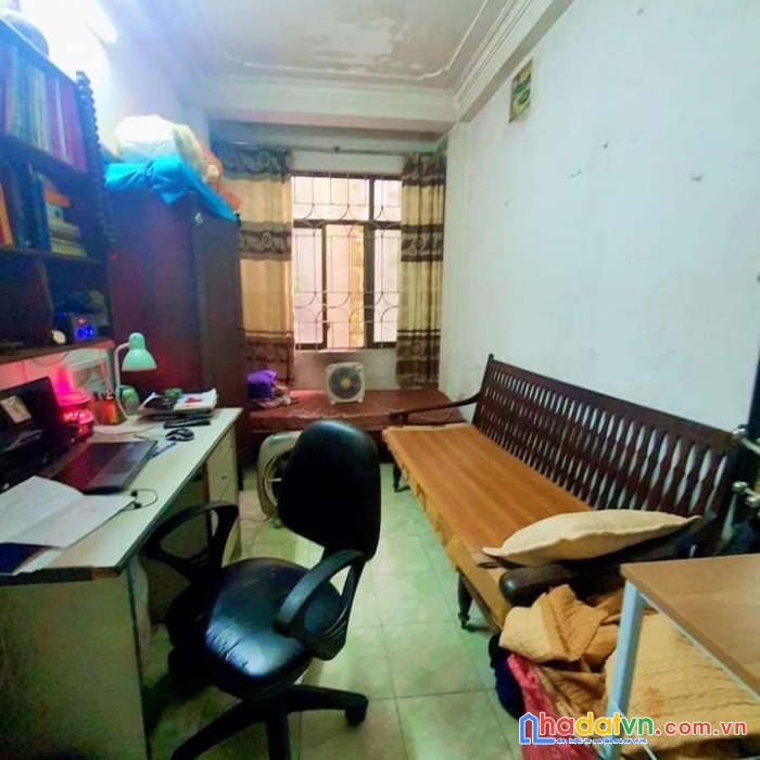 Bán nhà 4 tầng 20m2 3 ngủ phố ngõ sĩ liên  giá:1.45 tỷ quận đống đa .