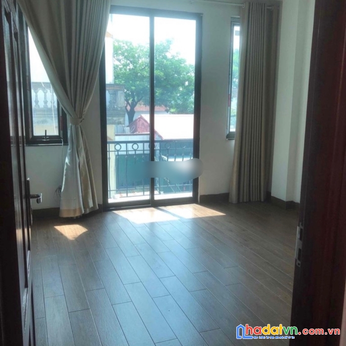 Cho thuê nhà chợ xuân la - tây hồ. 55m mới xây. 4 ngủ 13.5tr 0345781138