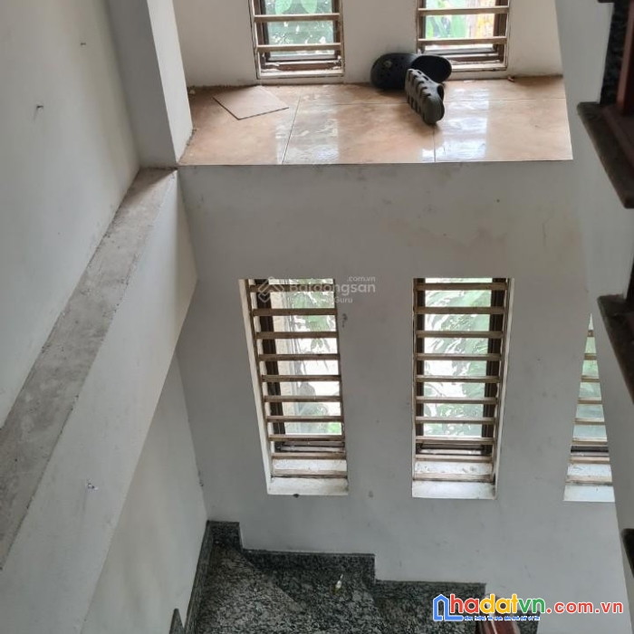 Chính chủ bán nhà mặt phố ngã 3 quỳnh mai hai bà trưng, thuận tiện kinh doanh hoặc cho thuê làm vp