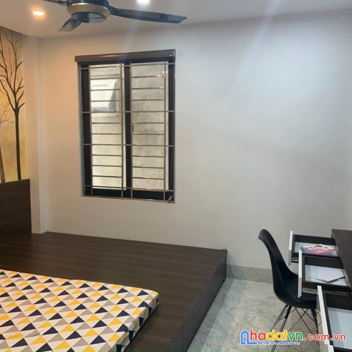 Bán nhà phố trần quang diệu, đống đa, 48m, 4 tầng, mt 4.3m. giá: 12.8 tỷ