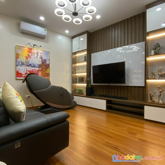 Bán nhà phố đỗ quang, cầu giấy, ô tô kd 60m, mt 4m. giá: 14.9 tỷ