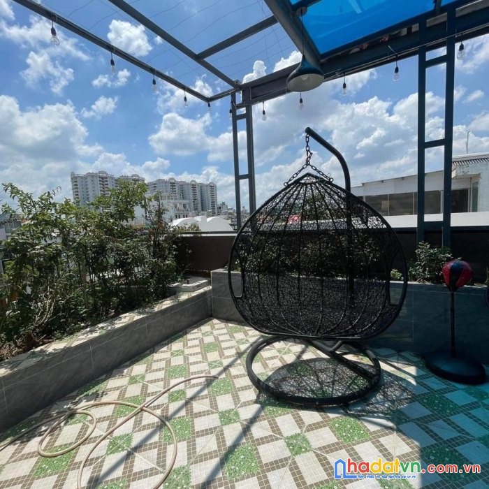 Mặt tiên tân phú, 5 tầng, gần 90m2, - kinh doanh tốt dòng tiền ổn định -có thang máy.