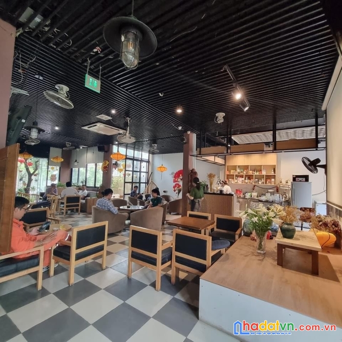 Cực hiếm nhà mặt phố trương công giai, cầu giấy, 137m2, mt 10m, giá 53 tỷ, kinh doanh bất chấp