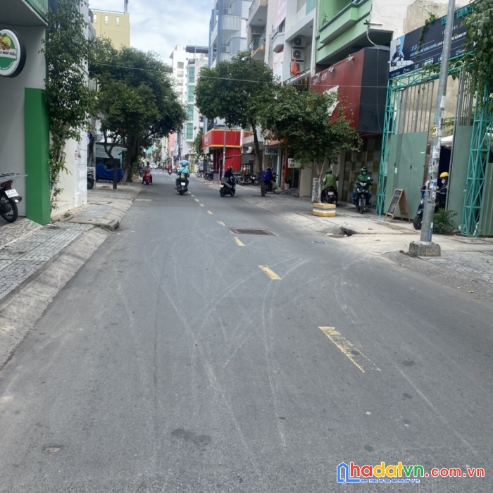 Nhà mt nở hậu ngay trung tâm quận 1, đường hồ hảo hớn, p.cô giang