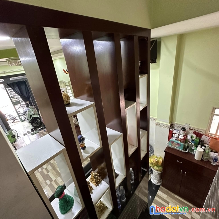 Bán nhà 3 tầng hxh đậu cửa – 40m2 nhà 1 sẹc – tân hương,tân phú – chỉ 6 tỷ