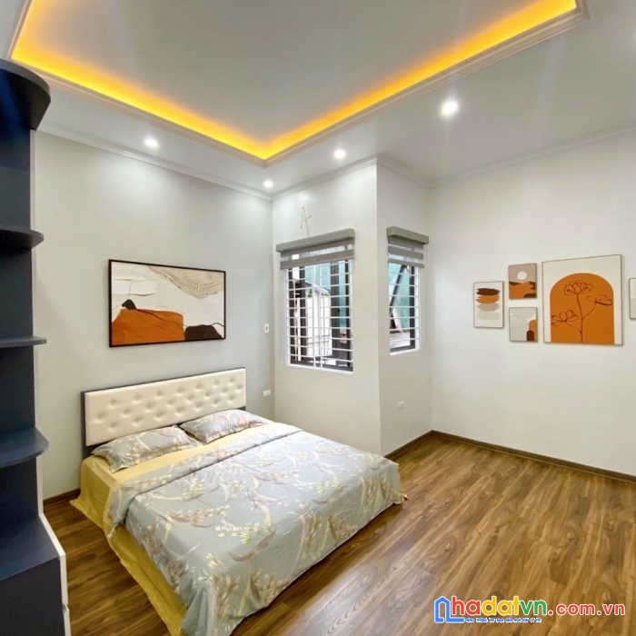 Chủ cần bán nhà phố tôn đức thắng quận đống đa dt:30m2 4 tầng mt:4.2m 3 ngủ giá hơn 3xtỷ - chỉ 50m