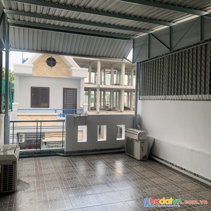 Bán nhà  hẻm xe hơi, 4 tầng, trung tâm quận tân phú, khu kinh doanh sầm uất gần chơ tân hương.