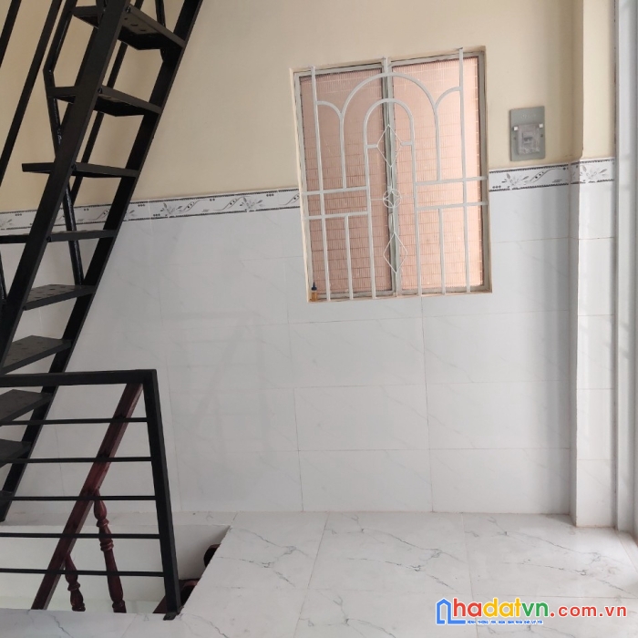 Nhà nhỏ xinh gần mt phạm hùng p9q8. giá 1,93 tỷ tl