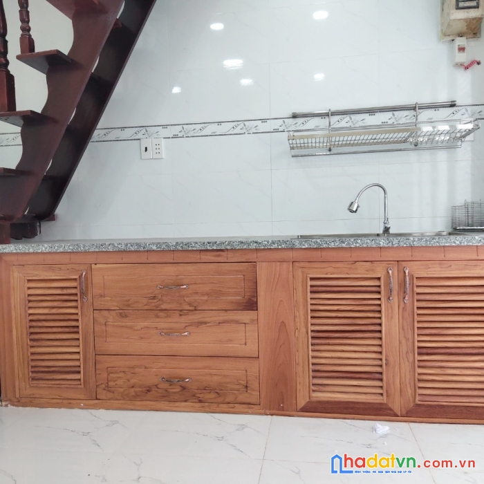 Nhà nhỏ xinh gần mt phạm hùng p9q8. giá 1,93 tỷ tl