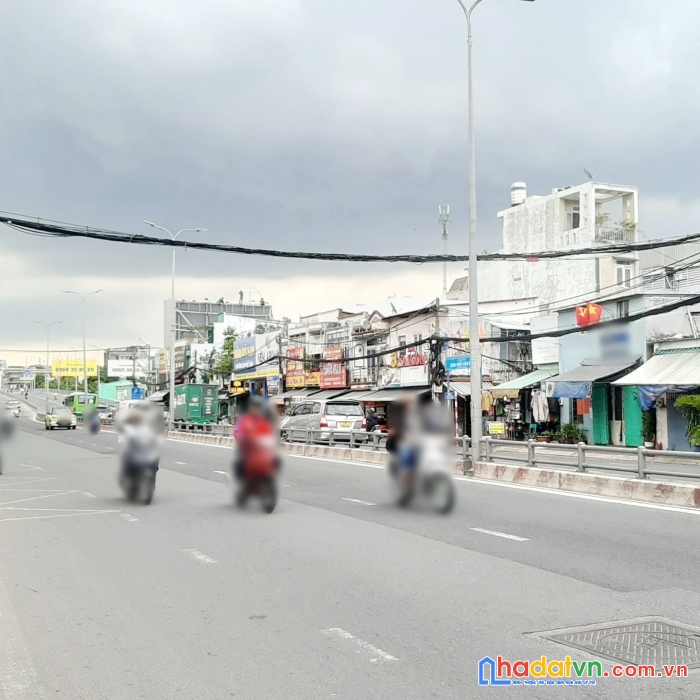 Nhà nhỏ xinh gần mt phạm hùng p9q8. giá 1,93 tỷ tl