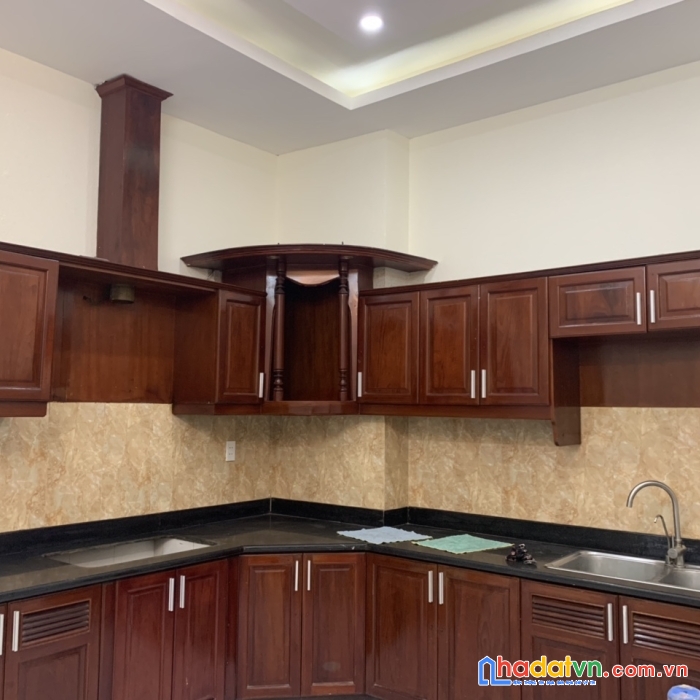 Bán nhà mặt tiền đường phạm văn xảo quận tân phú. dt 4.5x21, 5 tầng. giá 13.5 tỷ tl