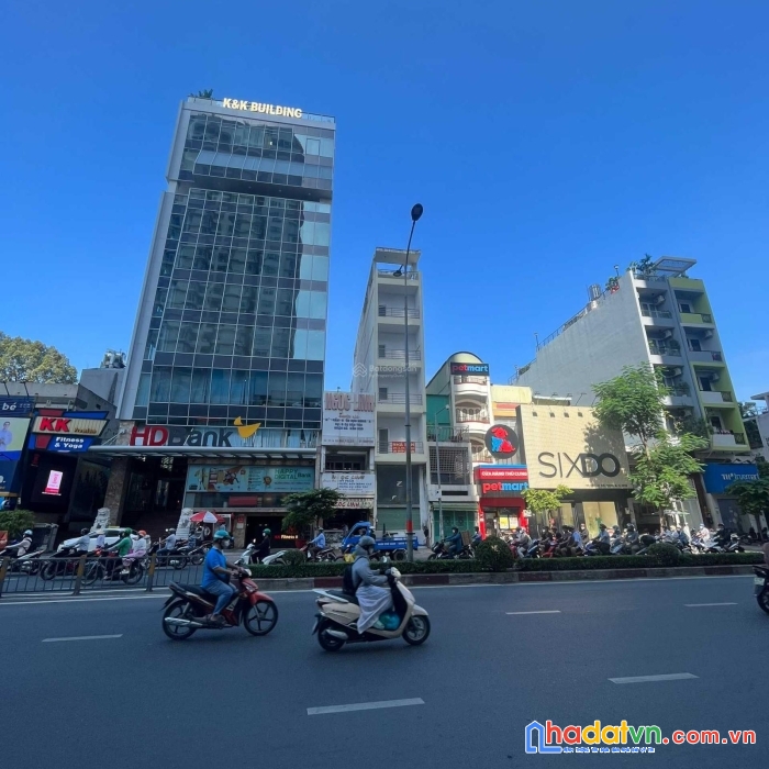 Bán nhà mặt tiền lê đại hành quận 11 6 tầng  155m2 giá 40 tỷ