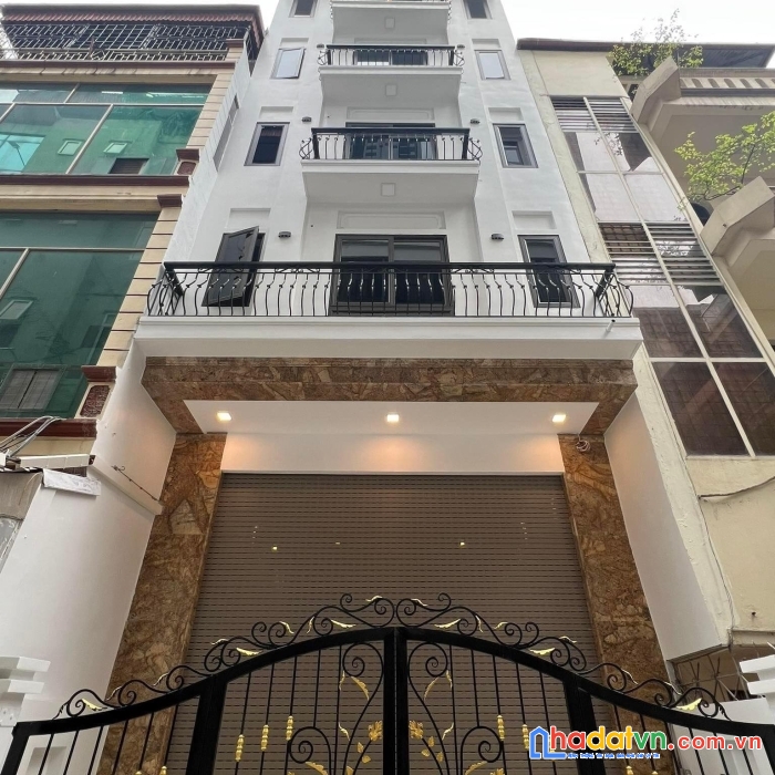 Bán nhà cầu giấy, phố phùng chí kiên, 60m, mt 4.5m. giá: 10.2 tỷ