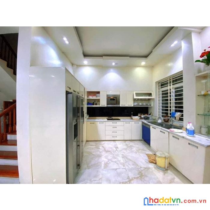 Bán nhanh nhà phố hàm nghi, nam từ liêm. 200m2, 42 tỷ 0879868223