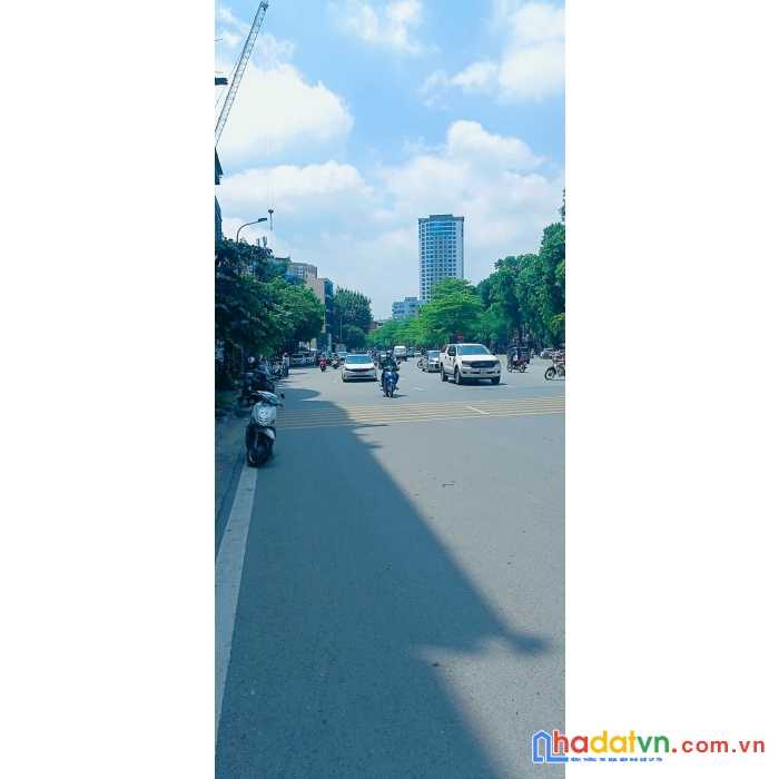 Bán nhà mặt phố đường láng – đống đa 74m2 5 tầng giá 23.6 tỷ
0879868223