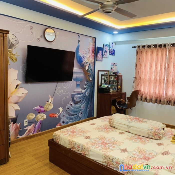 Căn hộ 100m2, 2 pn quận bình tân, đẹp lung linh, đủ tiện tích chỉ 2.x tỷ -0902399788