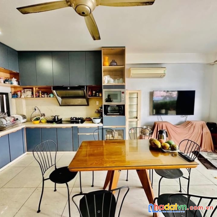 Con gà đẻ trứng vàng chdv quốc lộ 13 bình thạnh 7 tầng thang máy 27,3 tỷ