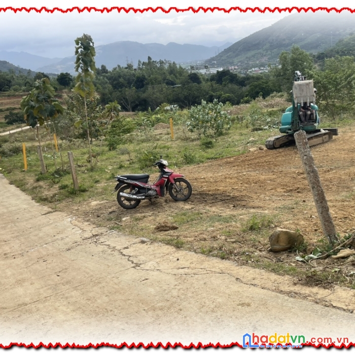 Bán nhanh đất 279m2 ngang 6m giá 300tr ở nha trang