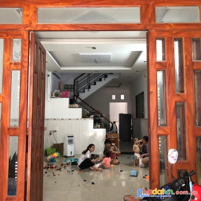 Bán nhà 2 tầng 70m2 - hxh thẳng 1 trục - thoại ngọc hầu, tân phú - nhỉnh 6 tỷ